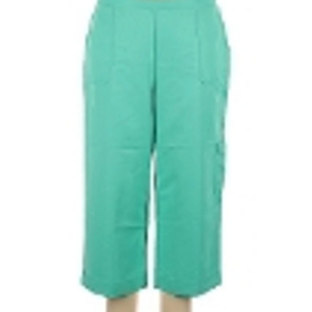 Alfred Dunner Womens Crop Pant